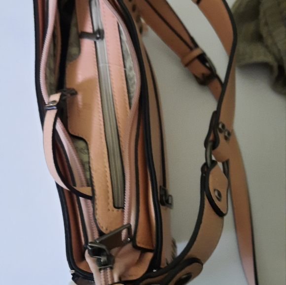 New Simply Noelle Blush Purse - Picture 9 of 11